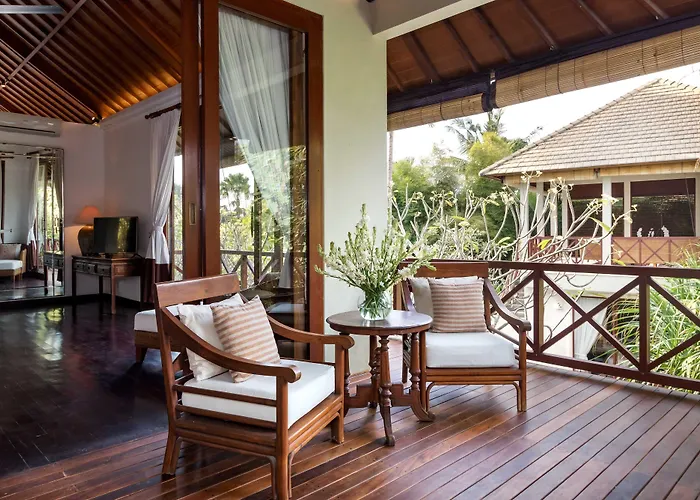 別荘 Rubina - Luxury Pool In Batu Belig Next To The Beach! スミニャック
