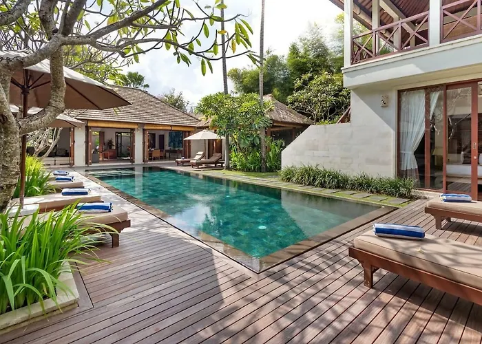 Rubina - Luxury Pool In Batu Belig Next To The Beach! Hébergement de vacances