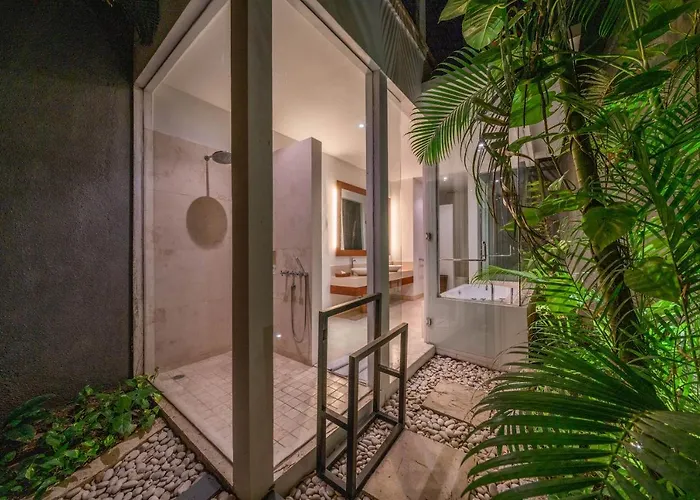 Rubina - Luxury Pool In Batu Belig Next To The Beach! Seminyak