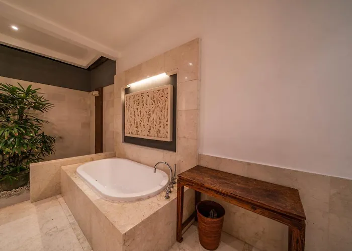 Rubina - Luxury Pool In Batu Belig Next To The Beach! *
