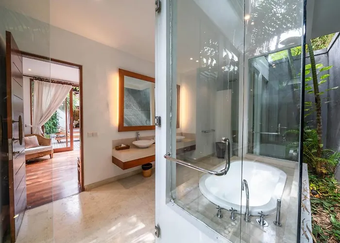 Rubina - Luxury Pool In Batu Belig Next To The Beach! * Seminyak