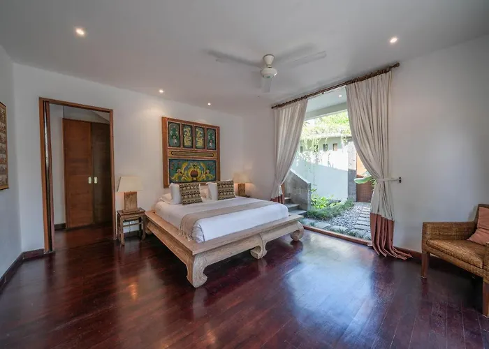 Rubina - Luxury Pool In Batu Belig Next To The Beach!