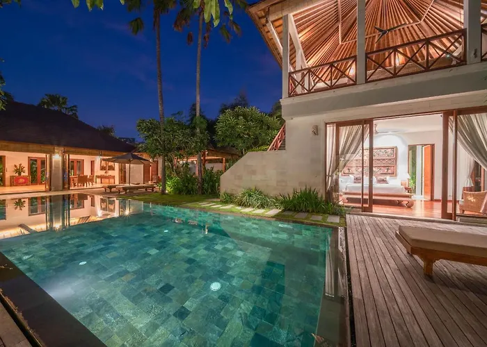 Rubina - Luxury Pool In Batu Belig Next To The Beach! *