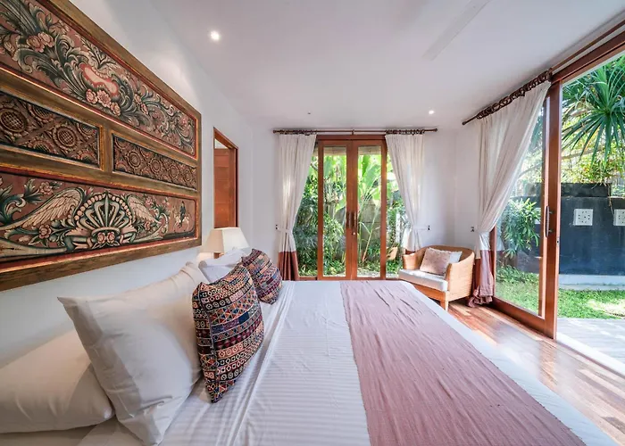 Rubina - Luxury Pool In Batu Belig Next To The Beach!