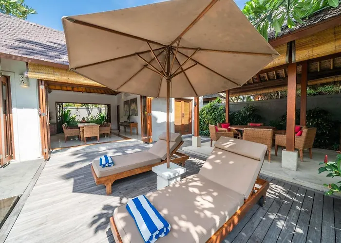 Rubina - Luxury Pool In Batu Belig Next To The Beach! Hébergement de vacances